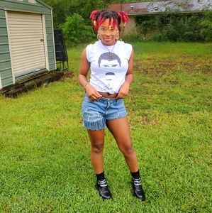 Gap Size 8 Hand Ripped Shorts